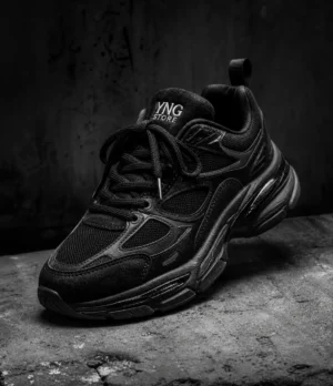 black Sneaker